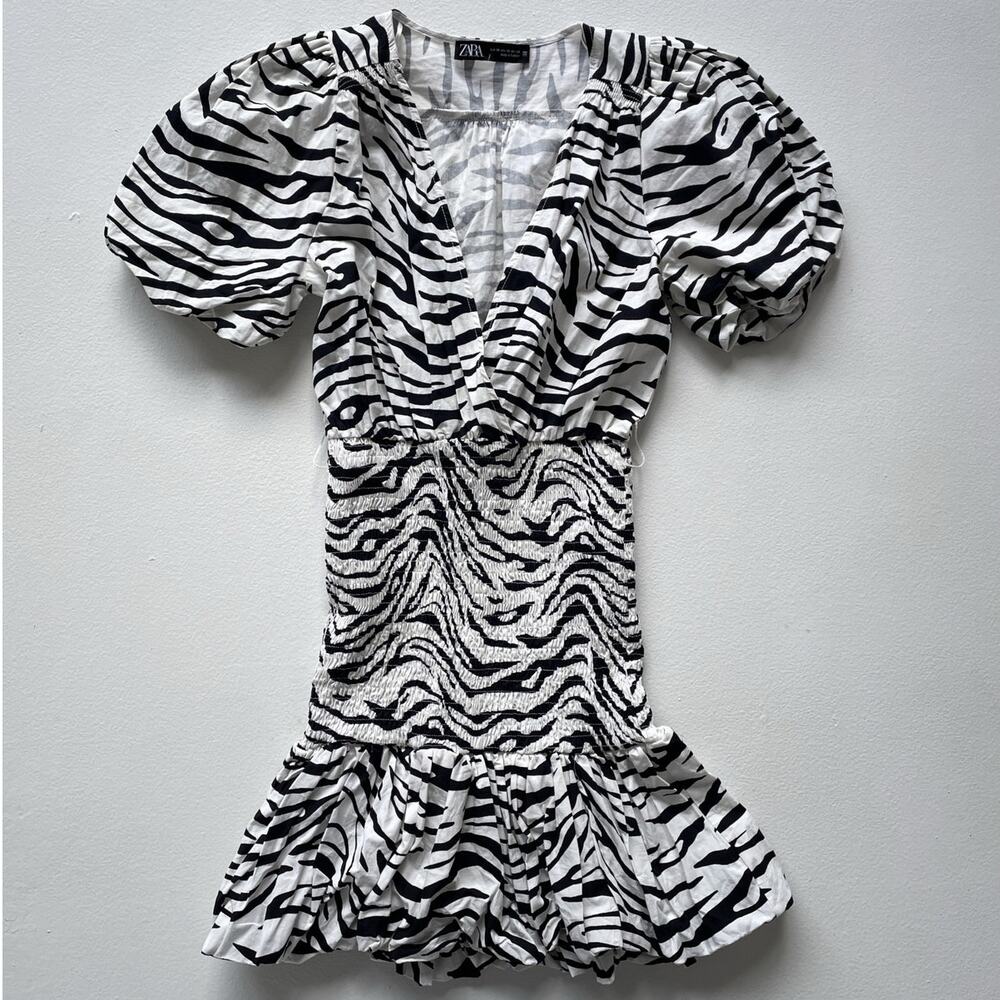 ZARA Black + White Zebra Puff Sleeve Bubble Mini Dress Sz XS / Ruched Retro 80s